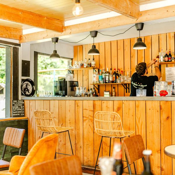 Bar du camping la rivière d'argent à Huelgoat